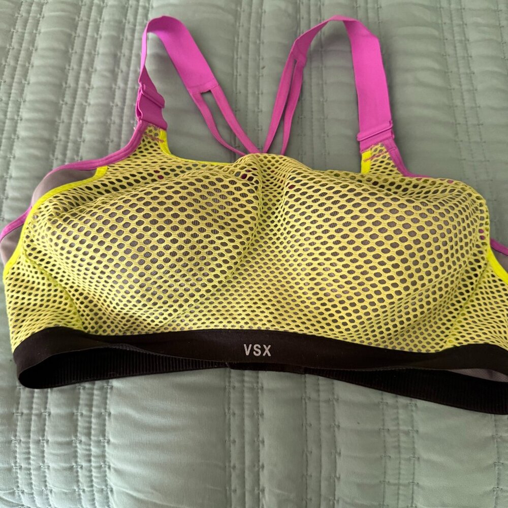 Victorias Secret Sports Bra